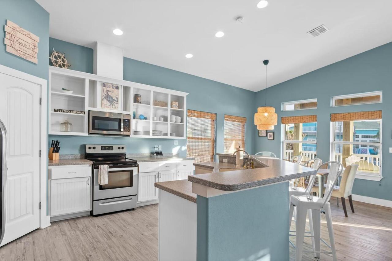 New 5 Bdrm W/Pool, Observation Deck Walk To Beach! Port Aransas Extérieur photo