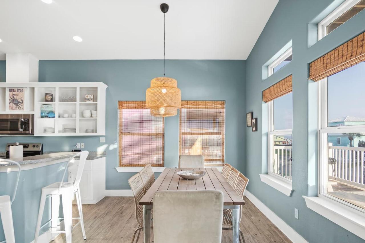 New 5 Bdrm W/Pool, Observation Deck Walk To Beach! Port Aransas Extérieur photo
